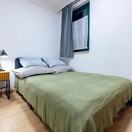 Borg Apartmanok Cegled Exterior photo